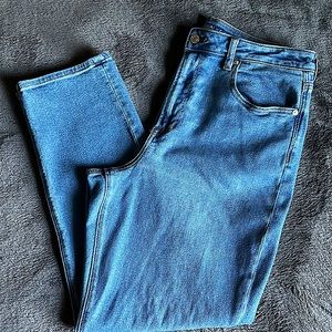 American Eagle Mom Jeans (Stretch) 14 REGULAR